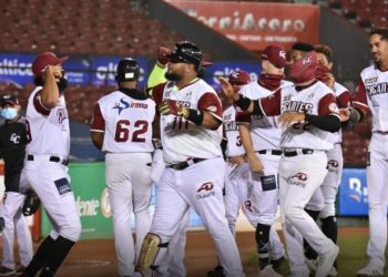 Gigantes ponen “jaque” a las Águilas; Francisco, O’Brien y Sirí pegaron H4; Peña intratable