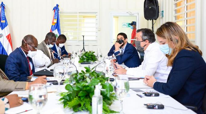 Ministros de Medio Ambiente de RD y Haití trabajarán para preservar recursos naturales de la isla