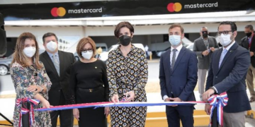 Así funcionará en el AILA el parqueo exclusivo de pago con tarjetas o en línea