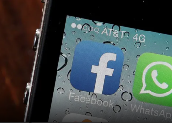 «WhatsApp es bastante intrusivo y Facebook es un buitre de los datos»: Carissa Véliz, experta en privacidad y protección de información