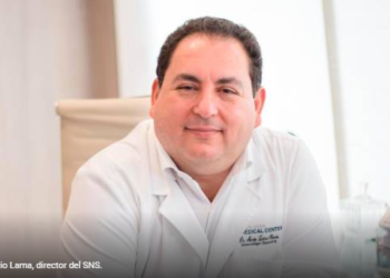 Director SNS saluda acuerdo entre presidentes Abinader y Moïse para construir hospitales en Haití