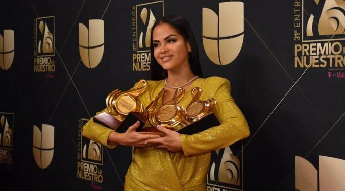 Natti Natasha, la dominicana que reina en nominaciones a Premios Lo Nuestro