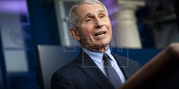 Anthony Fauci: En abril todas las personas podrán vacunarse