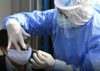 España amplía exigencia de PCR para ingresar de 15 países de Latinoamérica