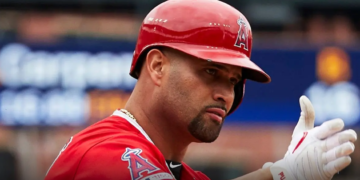 Albert Pujols, indeciso sobre seguir más allá de 2021