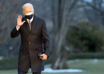 El primer mes de Biden: un récord de decretos y escollos en el Congreso