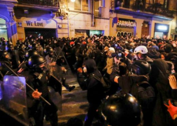 Quinta noche de disturbios en España por el encarcelamiento de Pablo Hásel