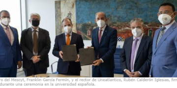 Un acuerdo en favor de estudiantes dominicanos