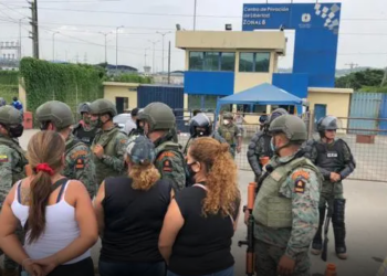 Más de 50 fallecidos en amotinamientos en tres cárceles de Ecuador