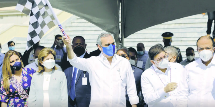 Geovanny García gana la primera etapa de vuelta ciclista