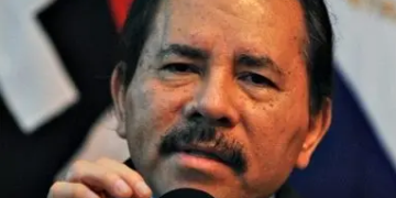 El presidente Daniel Ortega destituye a un funcionario que ocupaba 16 cargos