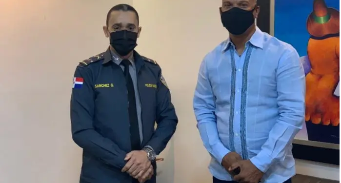 Moisés Alou valora Policía Nacional lleve deportes a barrios