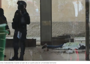 Mueren 7 universitarios al caer de un cuarto piso en Bolivia