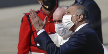 En plena pandemia, el papa Francisco visita a cristianos en Irak