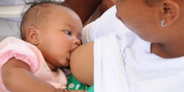 Las madres lactantes vacunadas con Pfizer transmiten anticuerpos a sus hijos