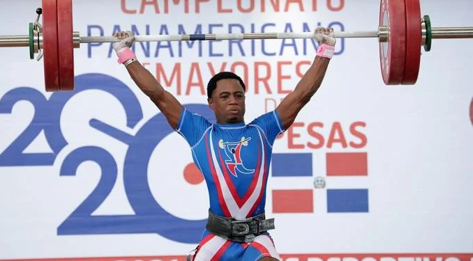 Dominicano Yeison Michel muestra credenciales, gana oro, plata y bronce en Panam Pesas