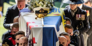 El féretro del príncipe Felipe, una pieza fabricada hace más de 30 años