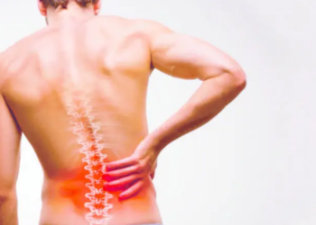 La mayoría de la población padece de lumbalgia