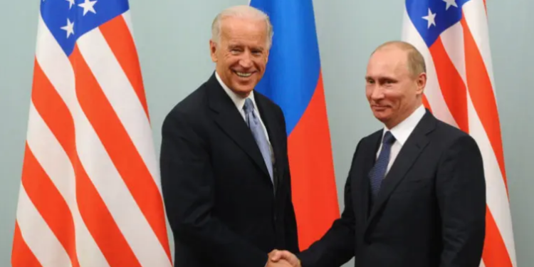 EE.UU. y Rusia allanan el camino para la cumbre entre Biden y Putin