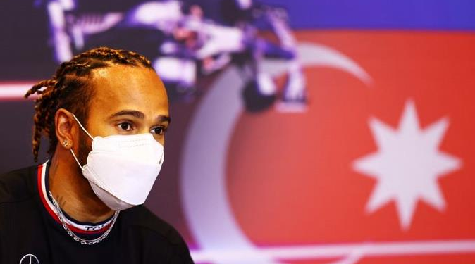 Hamilton y Mercedes buscarán reaccionar en el Gran Premio de Azerbaiyán
