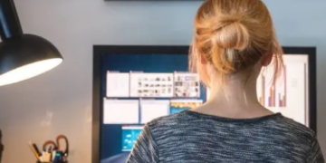 El trabajo híbrido es el futuro laboral