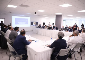 Presentan propuestas para frenar el alza de los precios en el país