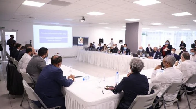 Presentan propuestas para frenar el alza de los precios en el país