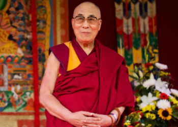 Líder espiritual tibetano Dalai Lama festeja sus 86 años