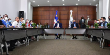 Suben el salario mínimo un 24 % en promedio; estos son los nuevos sueldos