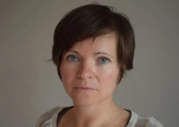 Reportera de la BBC que lleva enferma de covid-19 desde marzo de 2020: «¿Mejoraré en algún momento?»