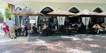 Comercio se reactiva en la Zona Colonial tras flexibilización del toque de queda