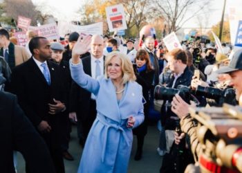 Aborto en EE.UU.: Lynn Fitch, la mujer que logró que la Corte Suprema de EE.UU. elimine el derecho a la interrupción del aborto