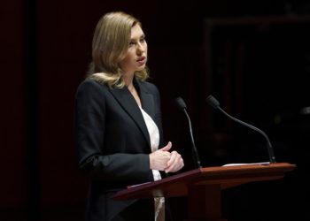 “Más ayuda para Ucrania” es la petición de la primera dama ucraniana en EEUU