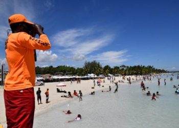 Collado se compromete a recuperar polo de Boca Chica