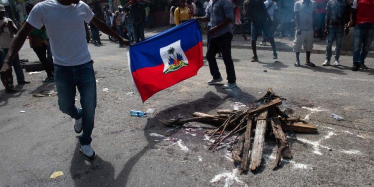 Consejo de Seguridad de la ONU vota a favor de imponer sanciones en Haití