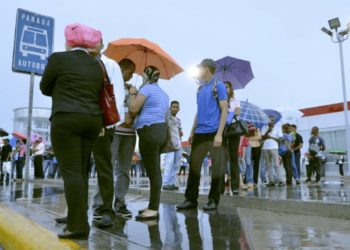 COE coloca a dos provincias en alerta verde por incidencia de una vaguada