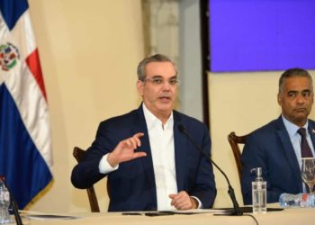 Abinader: «Llegó el momento de que dejemos la política en el sector educativo a un lado»