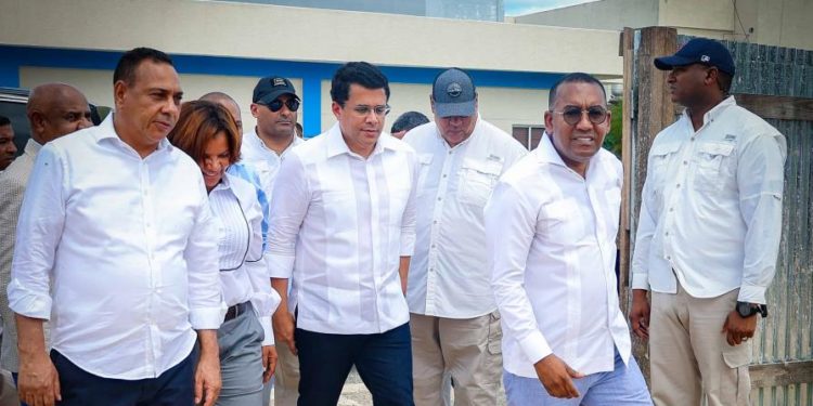 Departamento Aeroportuario y Turismo supervisan helipuerto en hospital de Monte Plata