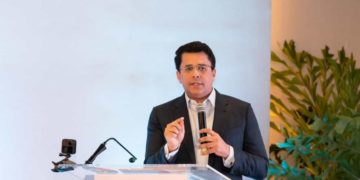 David Collado: competitividad aérea dominicana mejoraría con vuelos más baratos