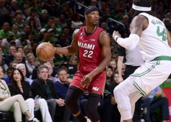 Heat vencen a Celtics y toman ventaja de 1-0 en la final del Este