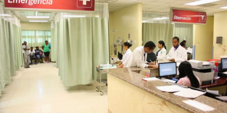 Hospital Ney Arias Lora tiene equipo de diagnóstico rápido