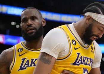 LeBron y Lakers eliminan a Warriors y van a final del Oeste, da el crédito a la defensa