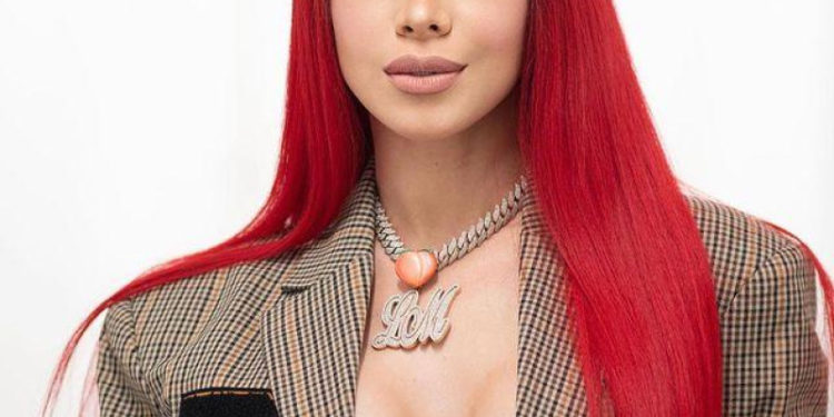 La Materialista logra entrar a la lista de “Los 50 más bellos” de People en Español