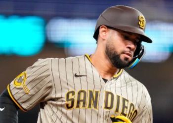 Gary Sánchez batea su primer jonrón, pero los Padres caen ante los Marlins