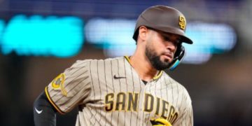 Gary Sánchez batea su primer jonrón, pero los Padres caen ante los Marlins