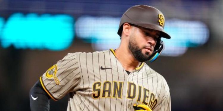 Gary Sánchez batea su primer jonrón, pero los Padres caen ante los Marlins