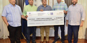 Gobierno entrega RD$427 millones e indumentaria a Delegación Dominicana para San Salvador