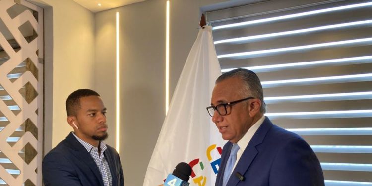 Luisín asegura éxito a los Juegos El Salvador