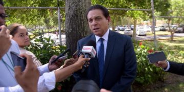 Ministro de Salud Pública llama a la población a no descuidarse del COVID-19