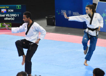 Poomsae logra presea de bronce